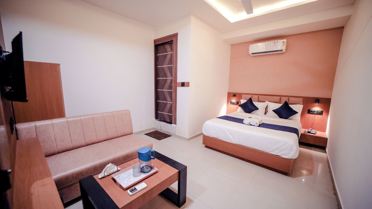 Photo of Bedroom in Navrangpura