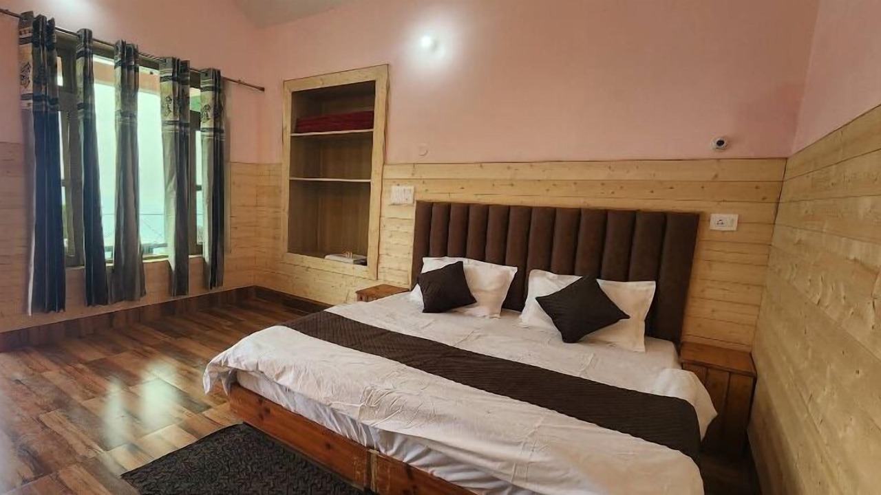 Photo of Bedroom in Chakrata