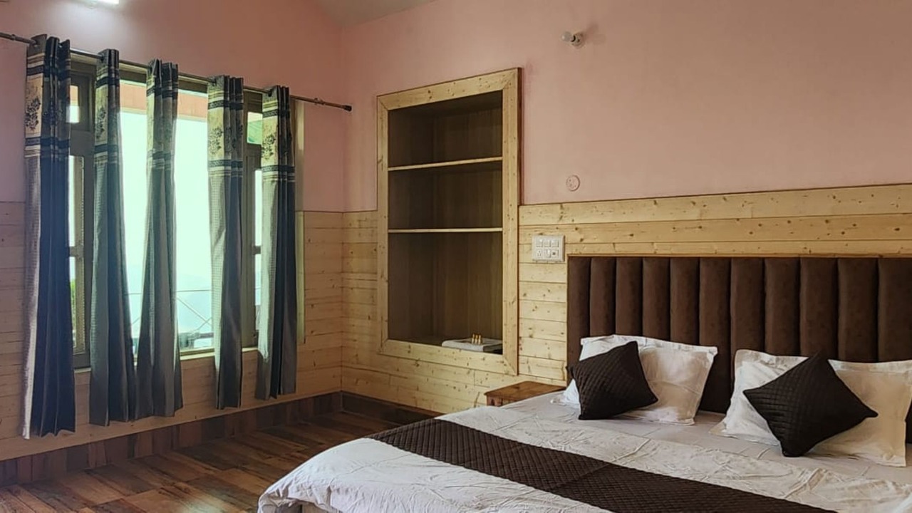 Photo of Bedroom in Chakrata