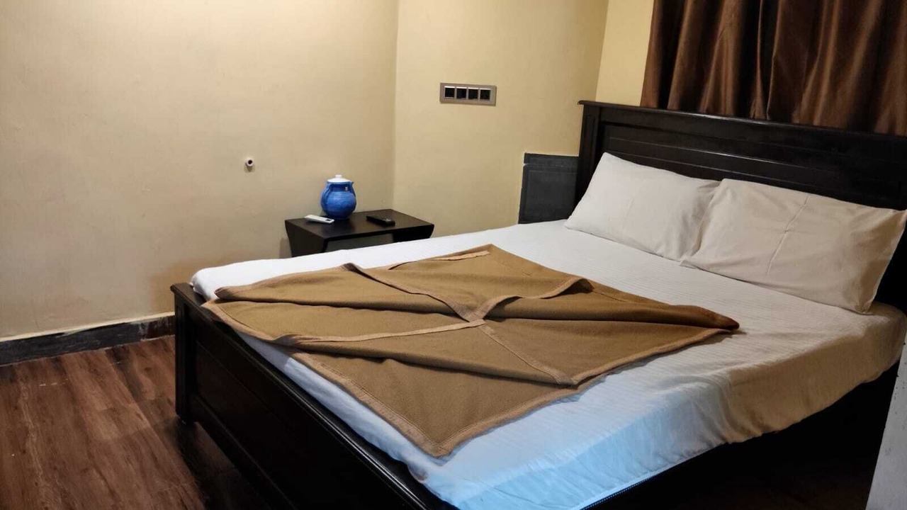 Photo of Bedroom in Mettupalayam