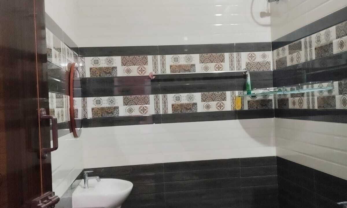Photo of Bathroom in Tiruchirappalli