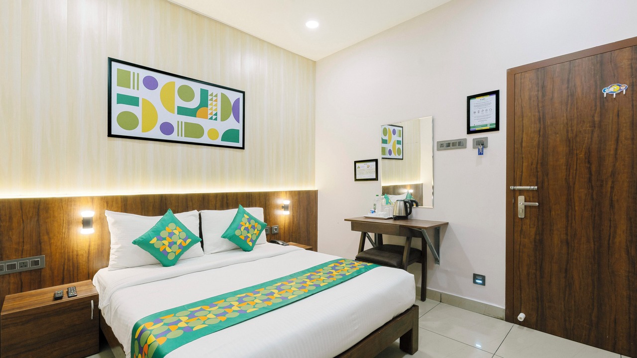Photo of Bedroom in Triplicane