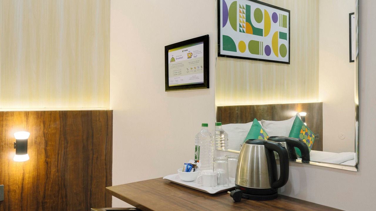 Photo of Bedroom in Triplicane
