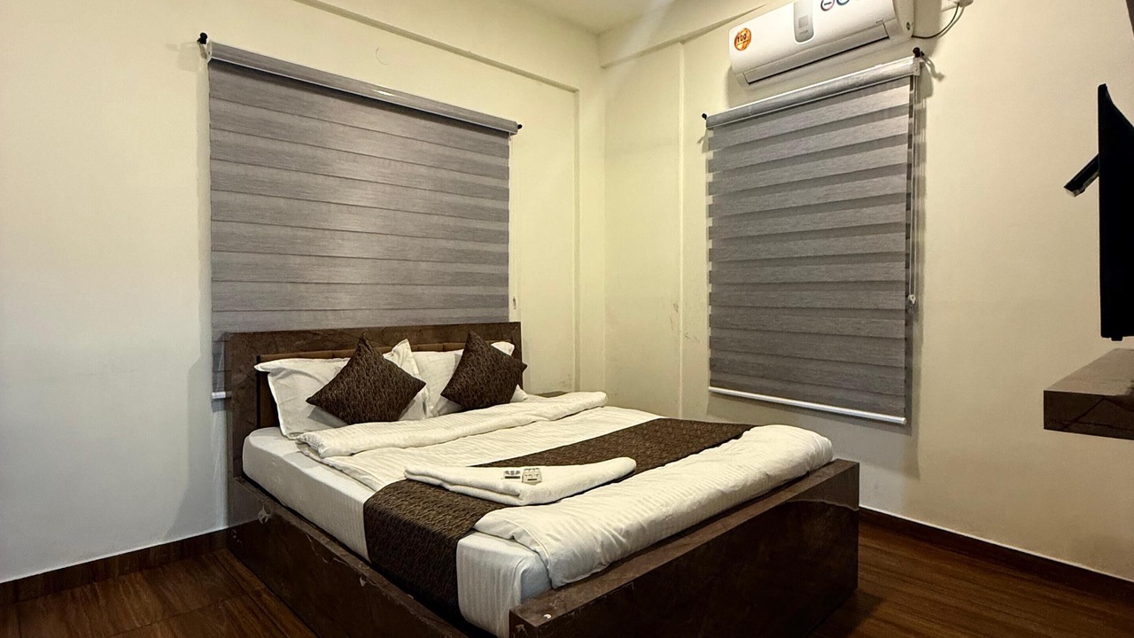 Photo of Bedroom in Shenoys