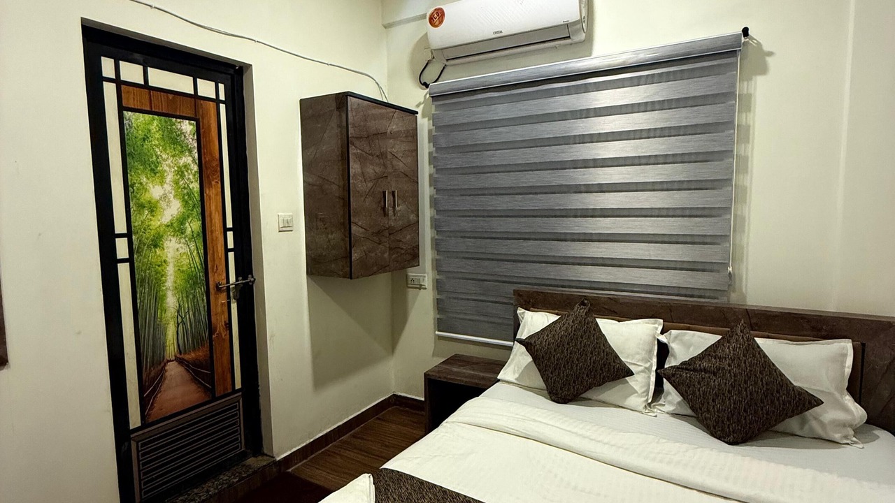 Photo of Bedroom in Shenoys