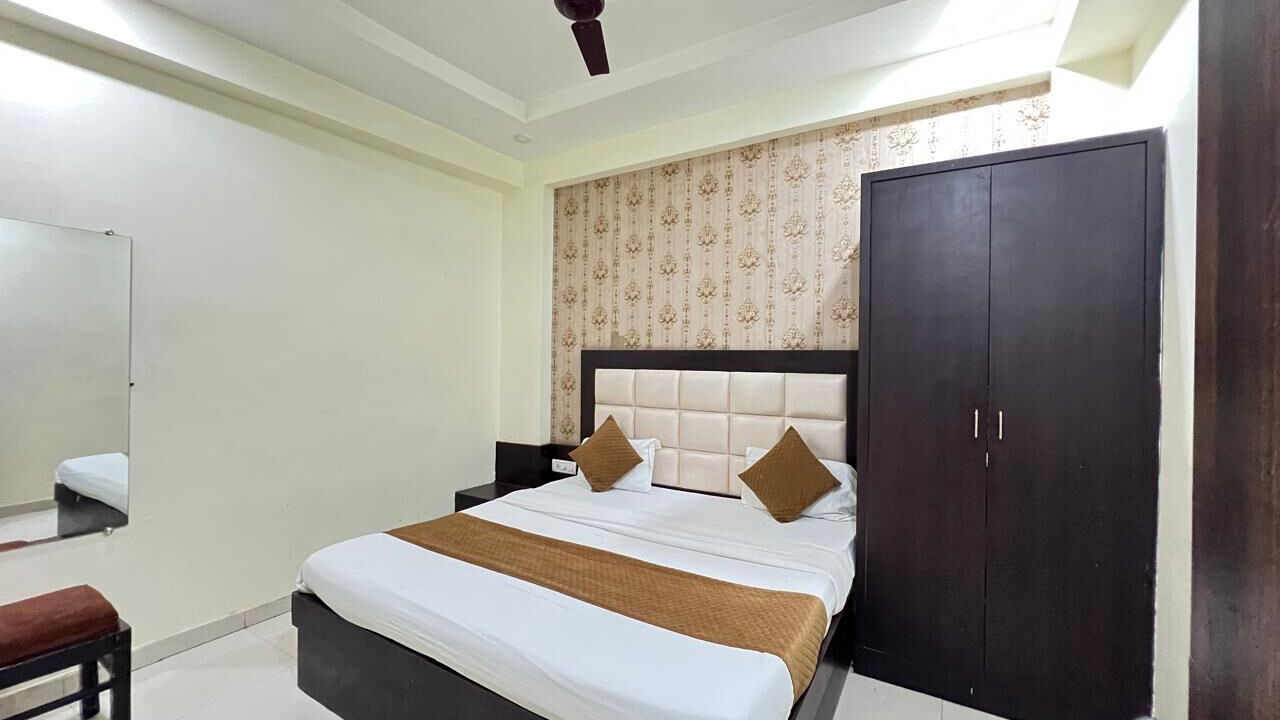 Photo of Bedroom in Rudrapur