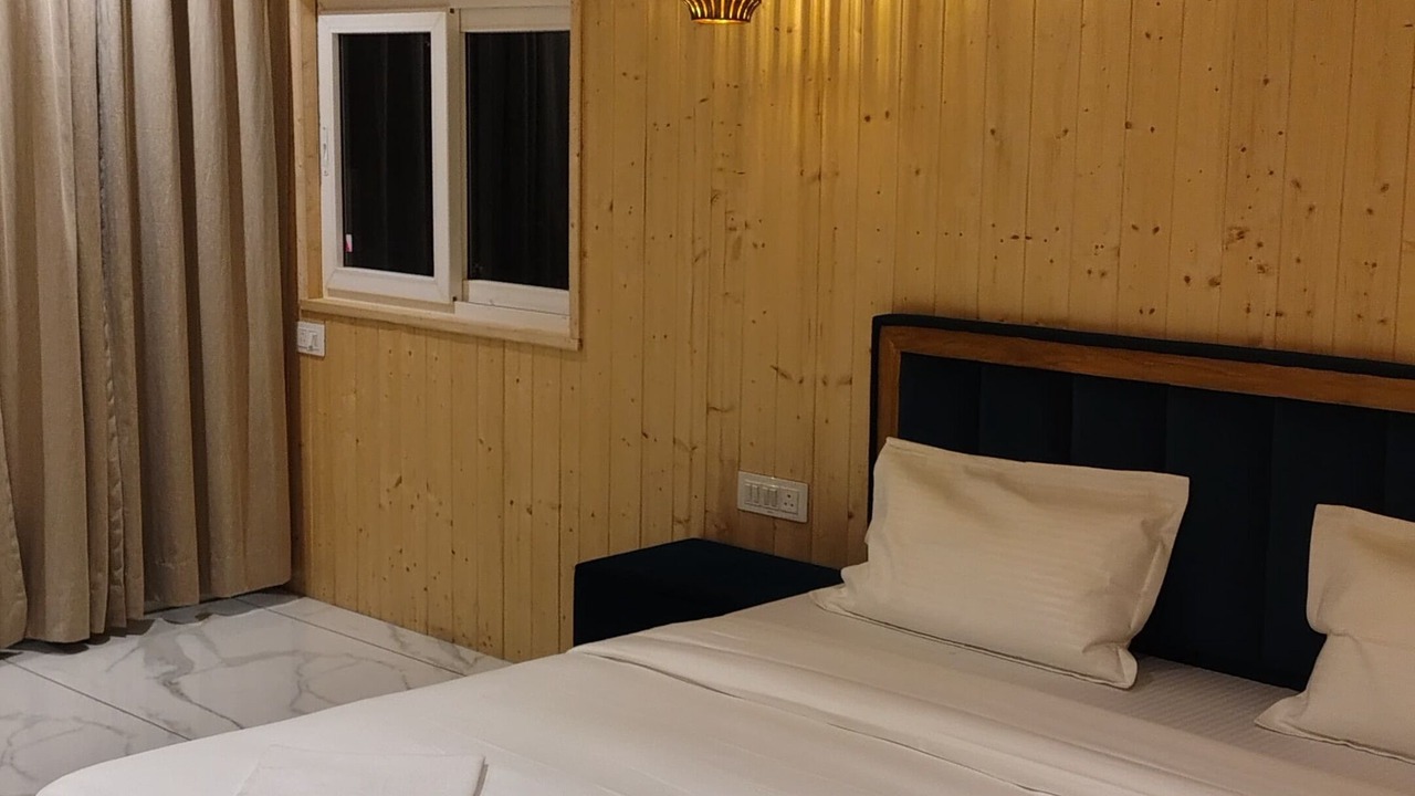 Photo of Bedroom in Uttarkashi