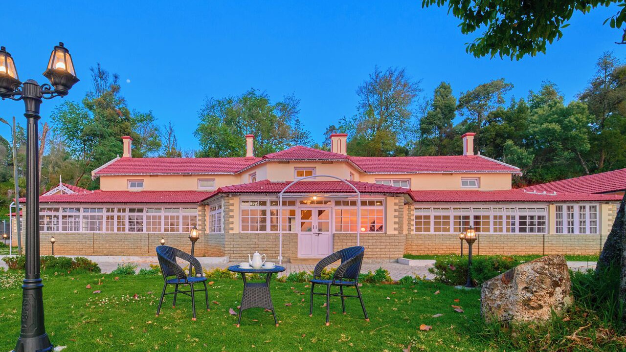 Photo of Outdoor in West Mere