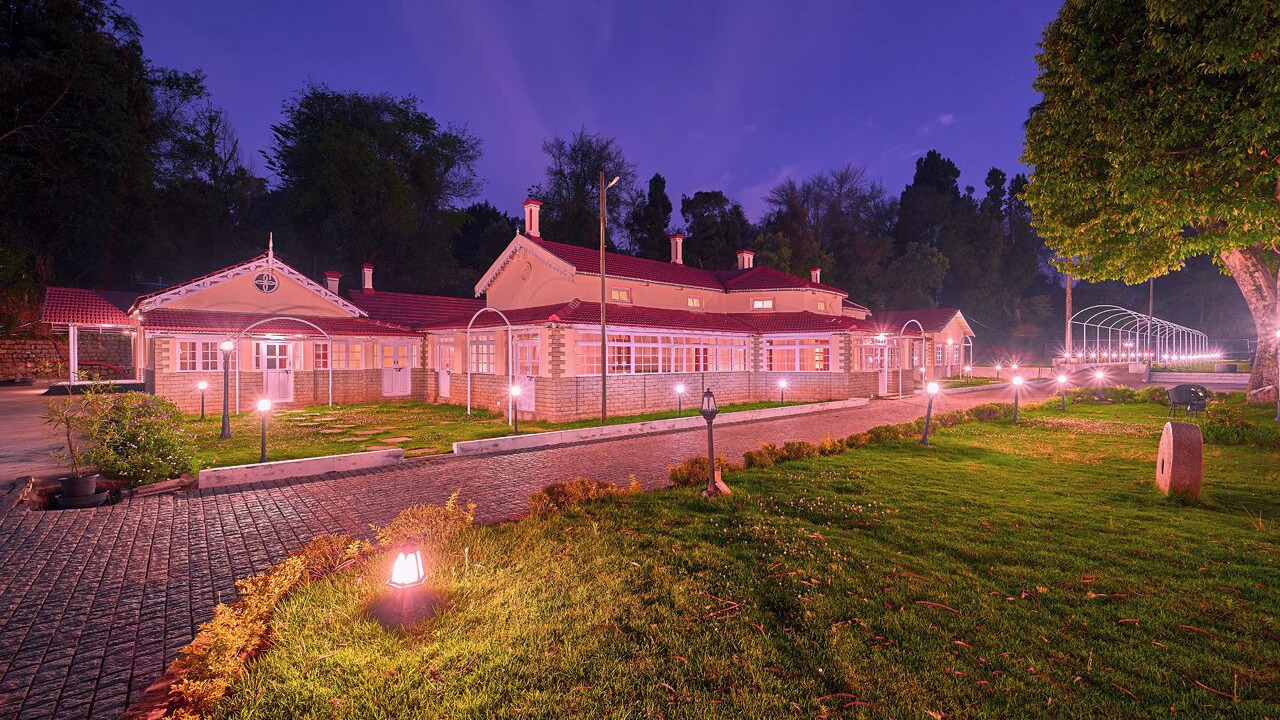 Photo of Outdoor in West Mere