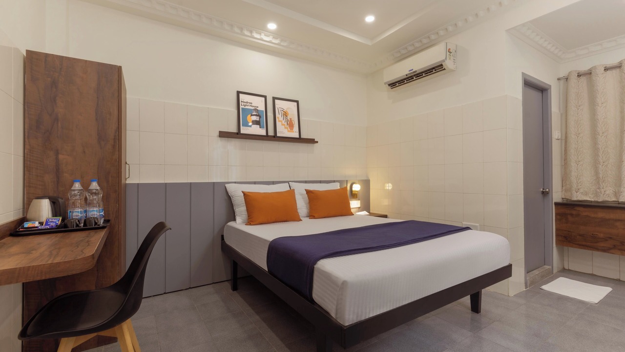 Photo of Bedroom in Triplicane