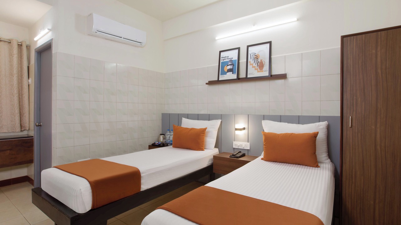 Photo of Bedroom in Triplicane