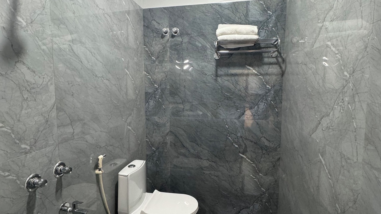 Photo of Bathroom in Sealdah