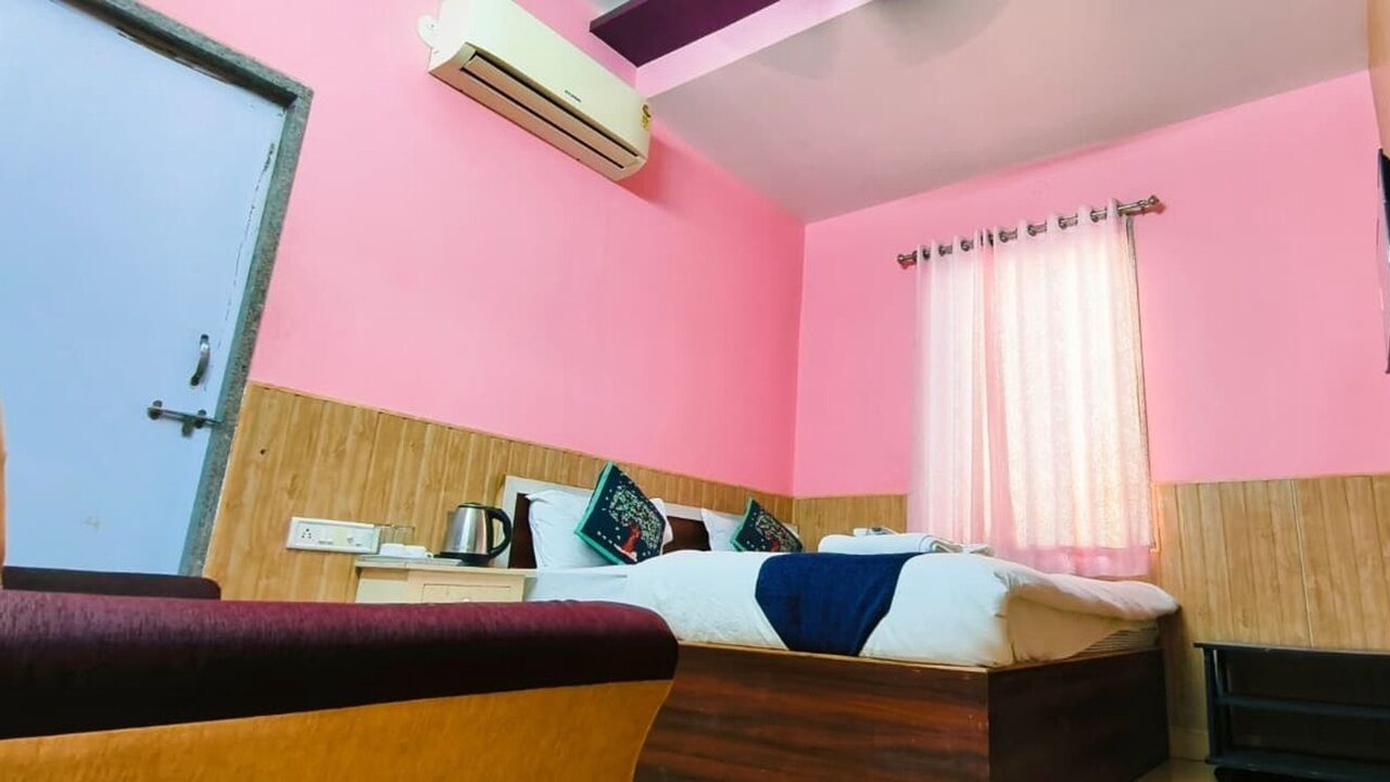 Photo of Bedroom in Abu Road
