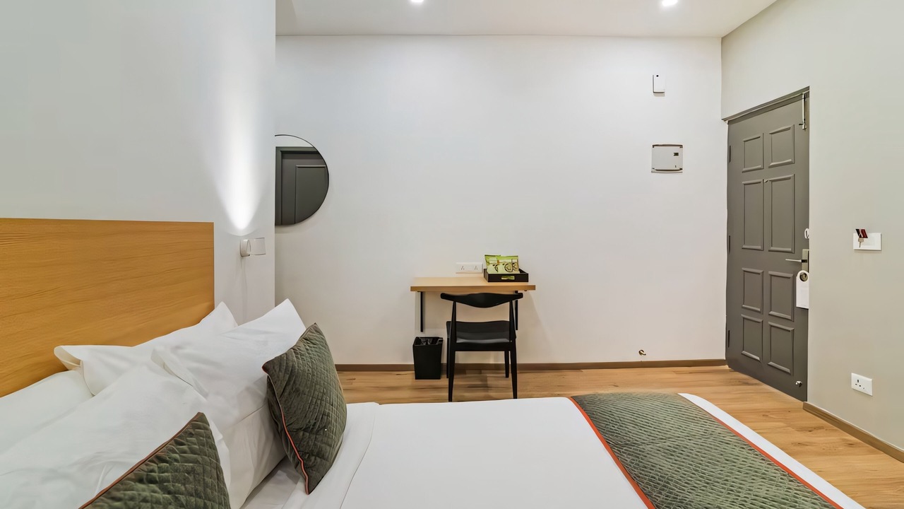 Photo of Bedroom in Thoraipakkam