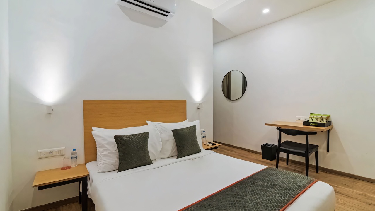 Photo of Bedroom in Thoraipakkam