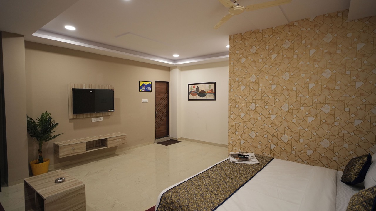 Photo of Bedroom in Manjidana Colony