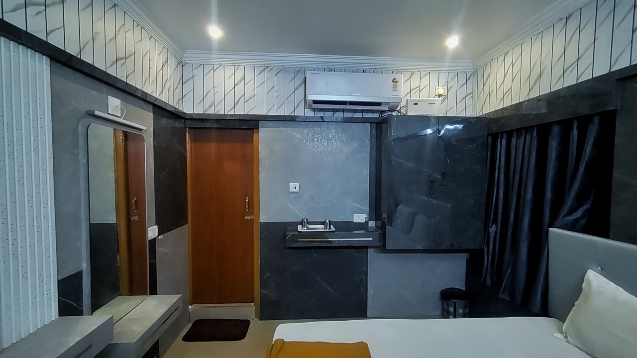 Photo of Bedroom in Tirupati