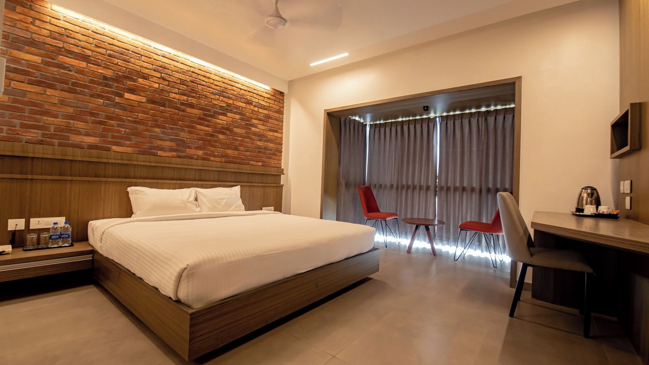 Photo of Bedroom in Teynampet