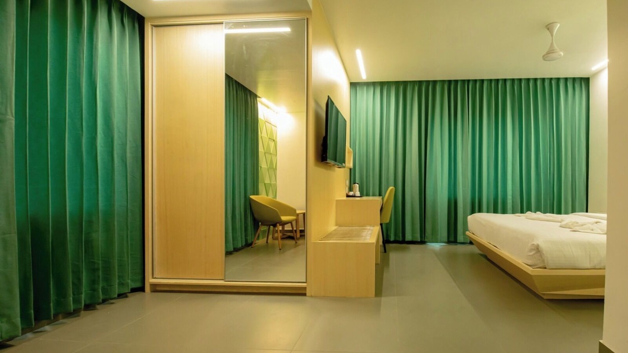 Photo of Bedroom in Teynampet