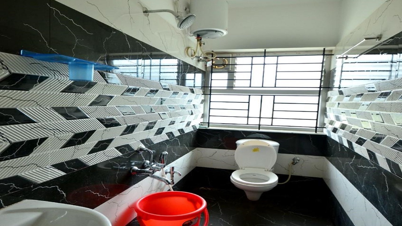 Photo of Bathroom in Thalayathimund