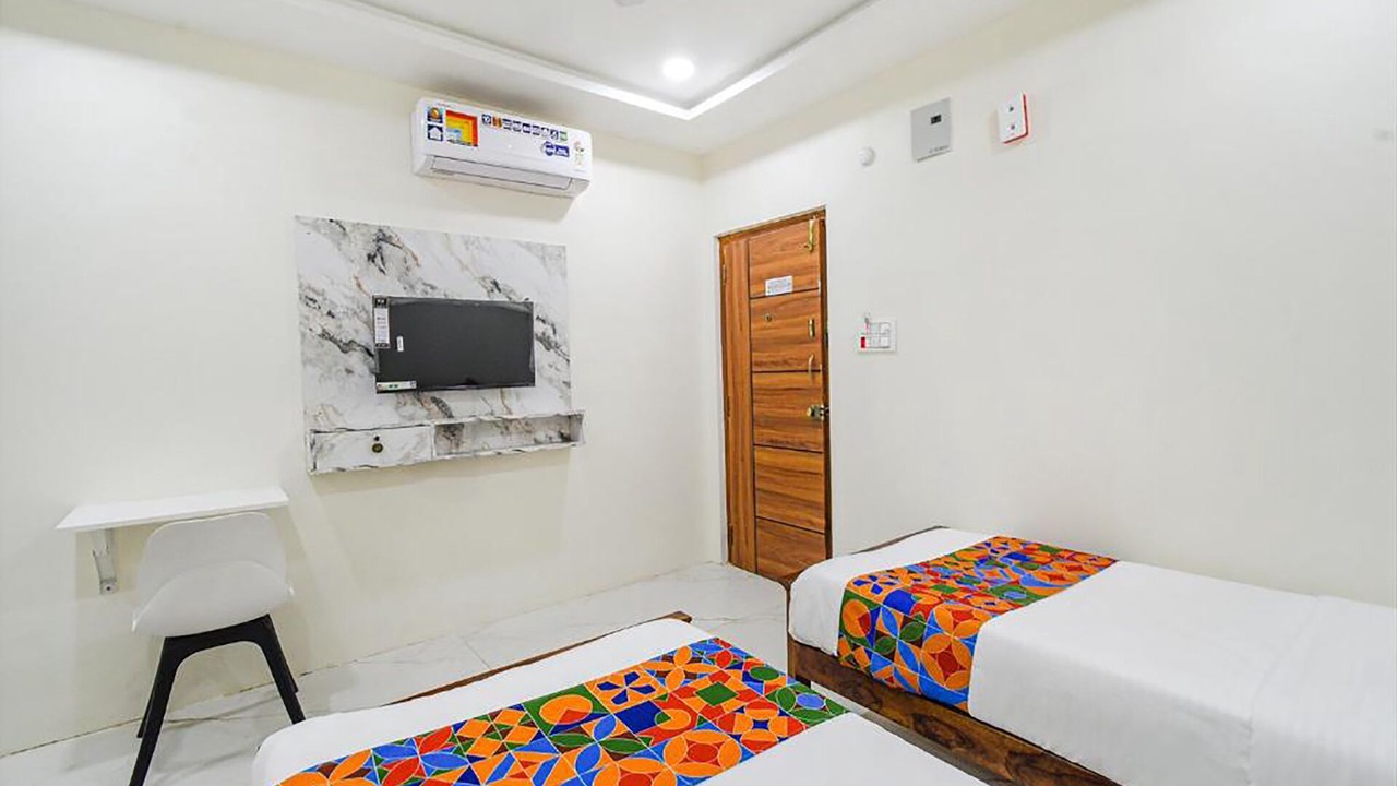 Photo of Bedroom in Serilingampally