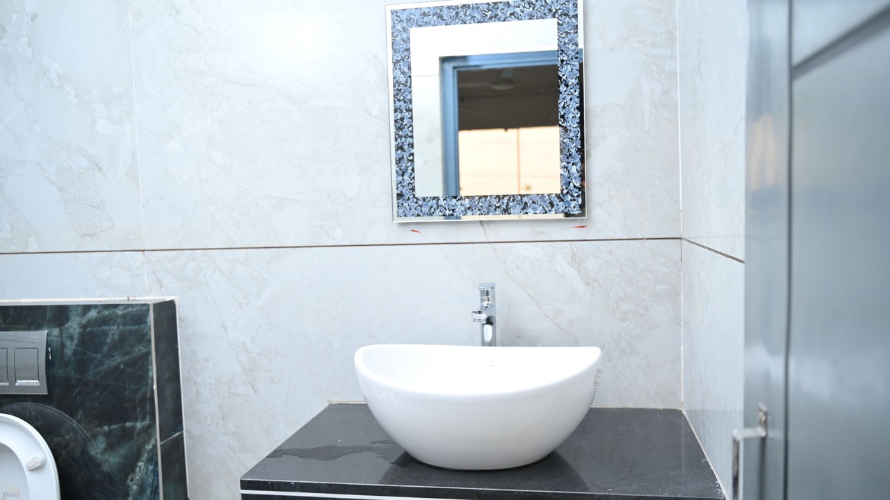 Photo of Bathroom in Murudeshwara