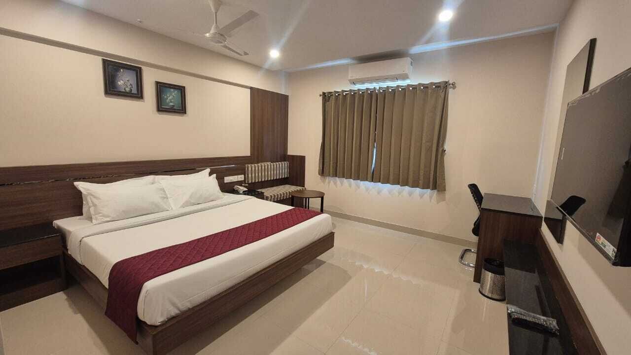 Photo of Bedroom in Gandhipuram