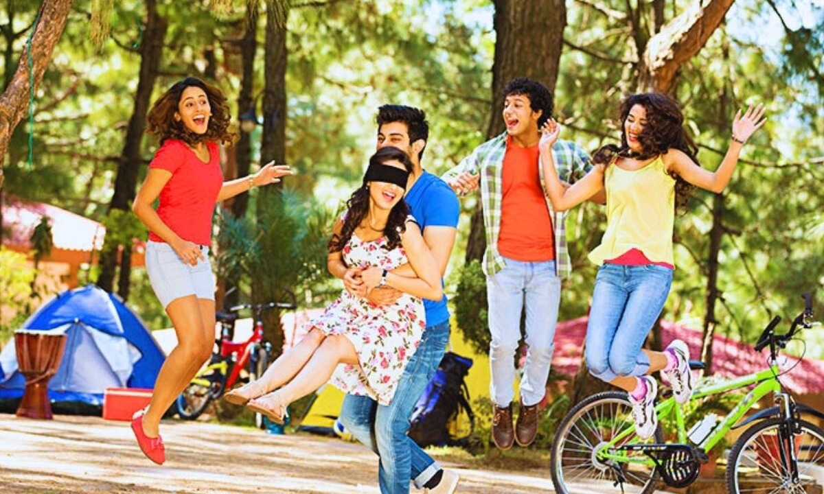 Photo of Others in Vasind