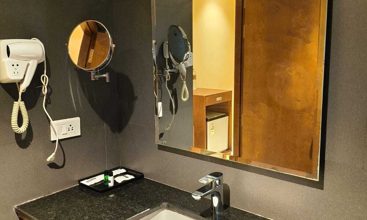 Photo of Bathroom in Irinjalakuda
