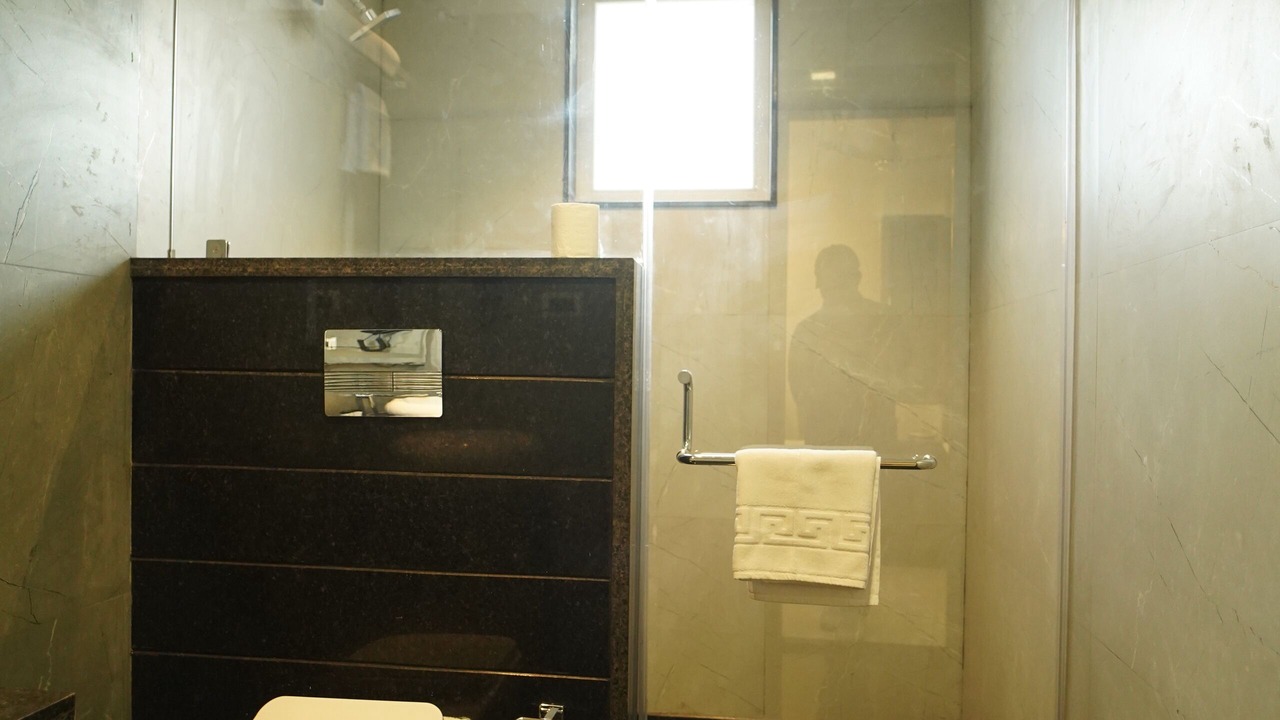 Photo of Bathroom in Mahmoorganj
