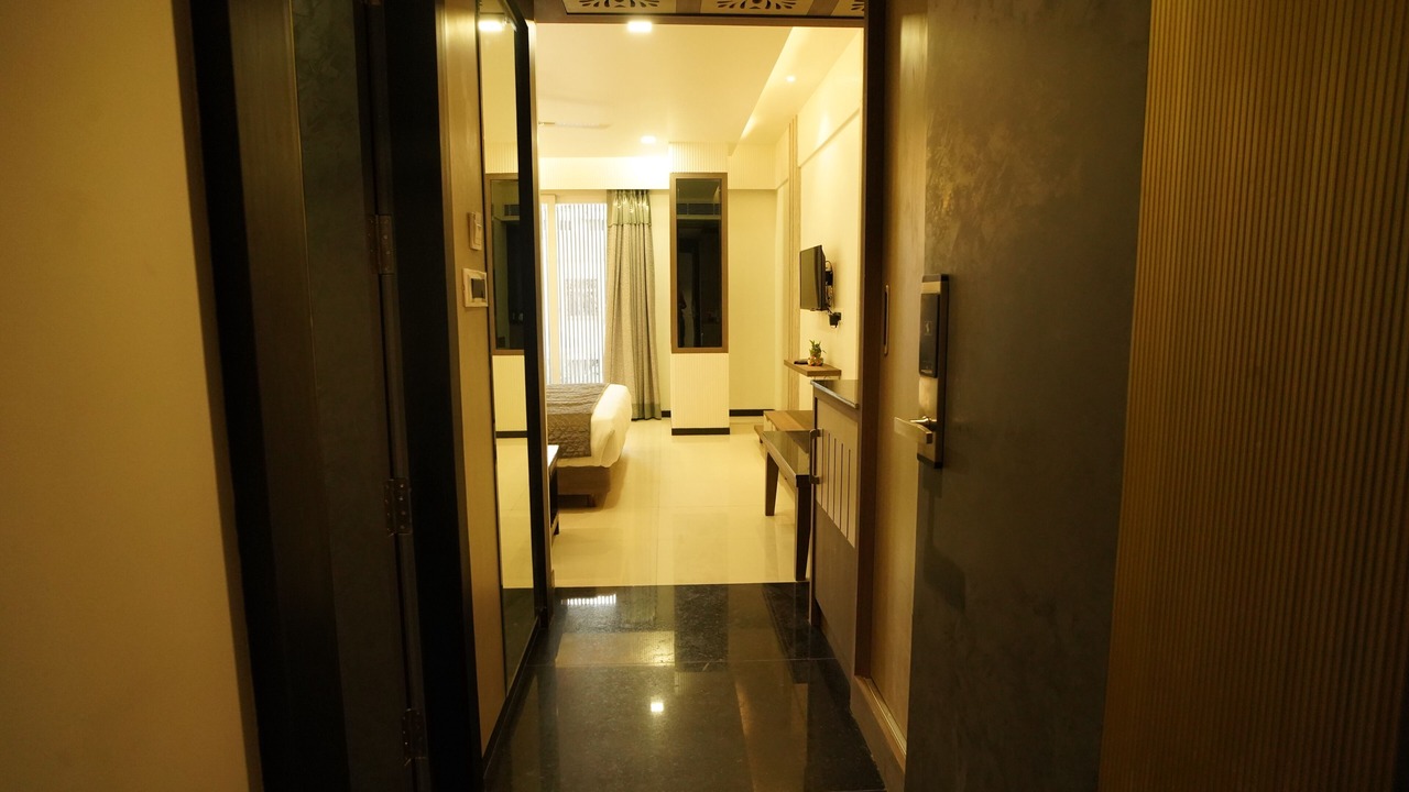 Photo of Bedroom in Mahmoorganj