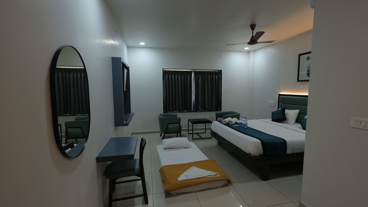 Photo of Bedroom in Srikalahasti