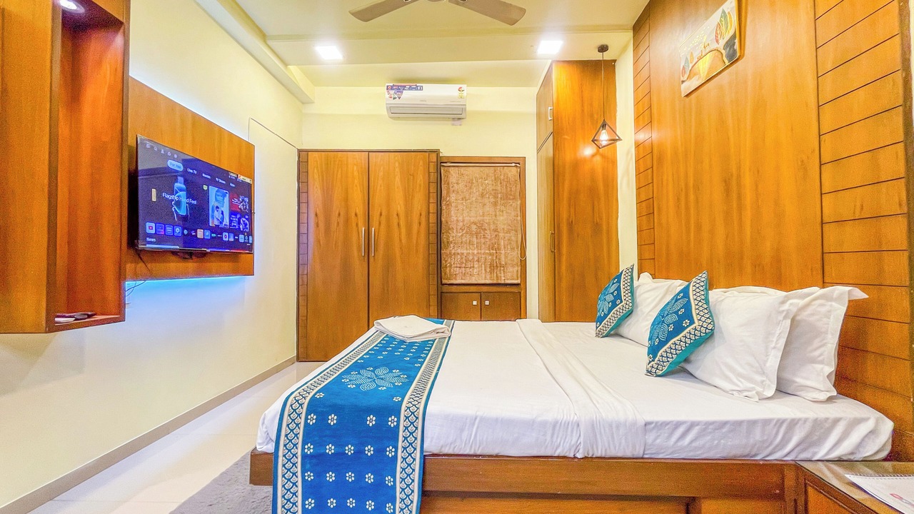 Photo of Bedroom in Sadar