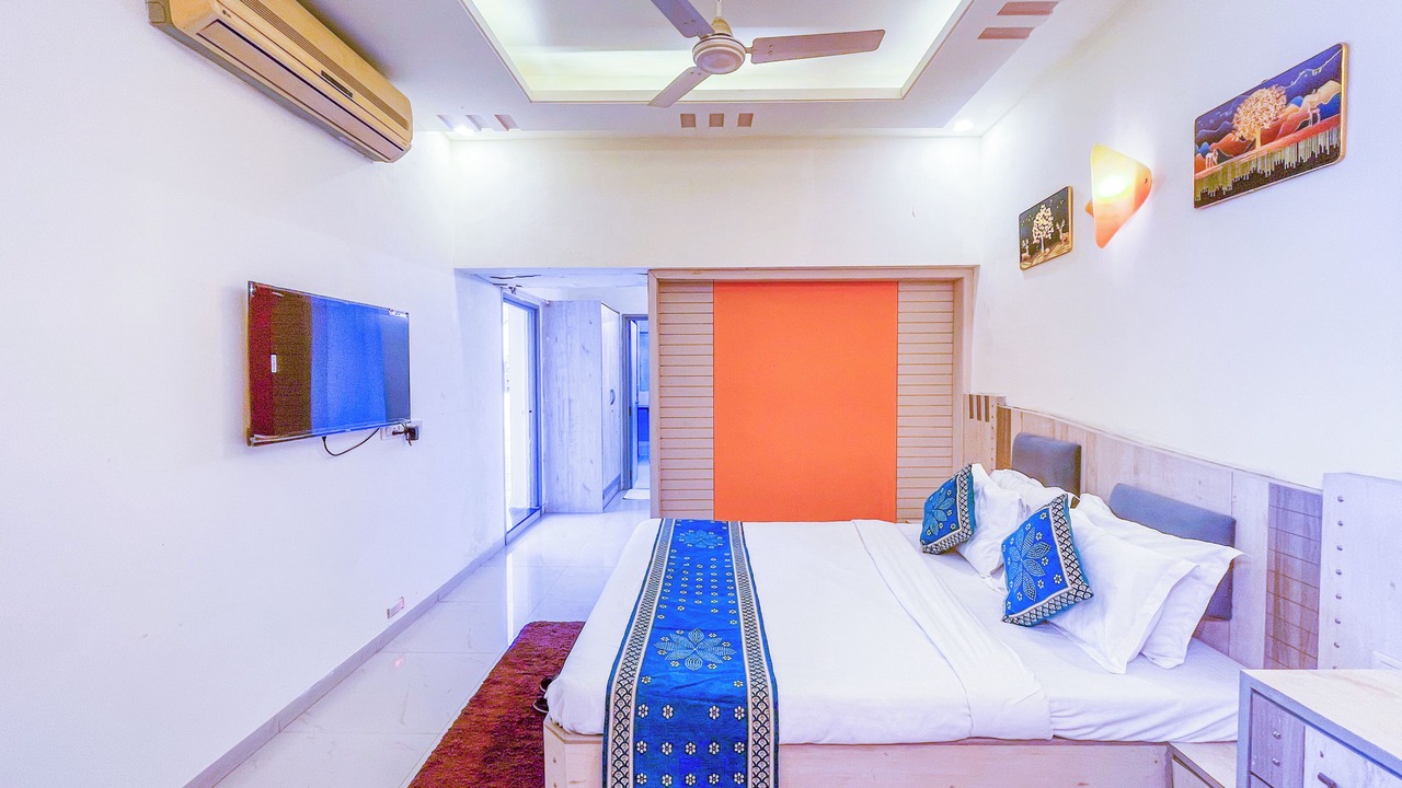 Photo of Bedroom in Sadar
