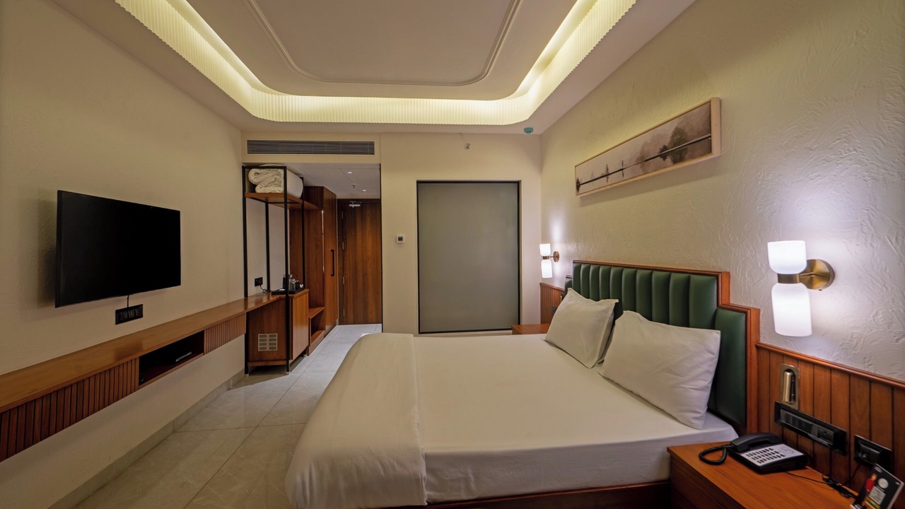 Photo of Bedroom in Bhopal