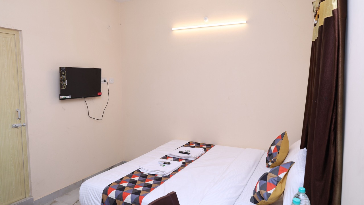 Photo of Bedroom in Pallavaram