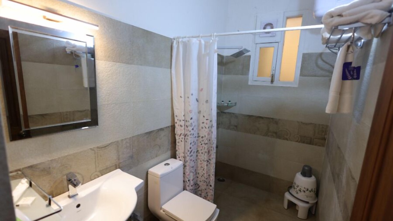 Photo of Bathroom in Pudumund