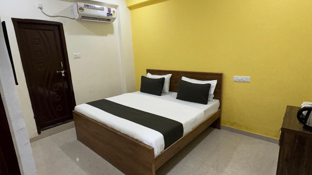 Photo of Bedroom in Serilingampally