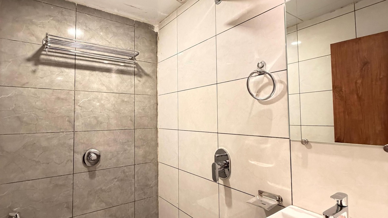 Photo of Bathroom in Wellington Pier