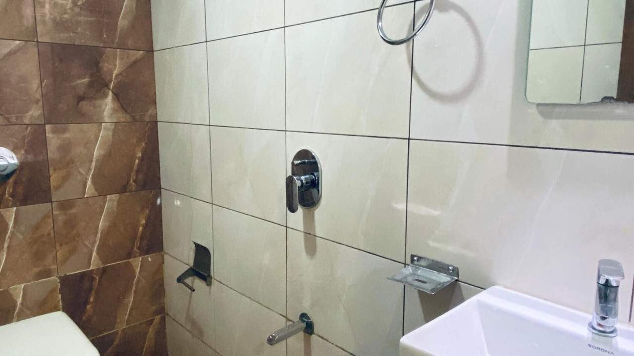 Photo of Bathroom in Wellington Pier
