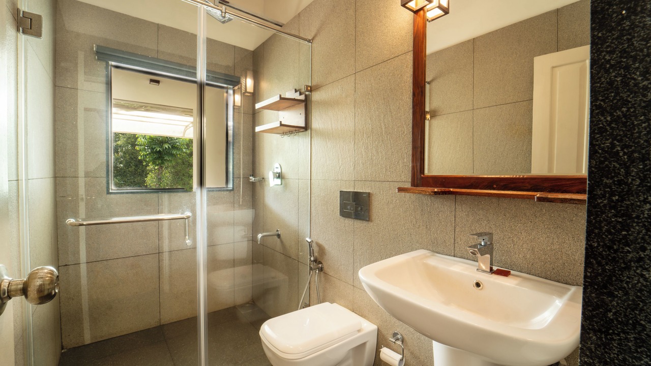 Photo of Bathroom in Pirmed