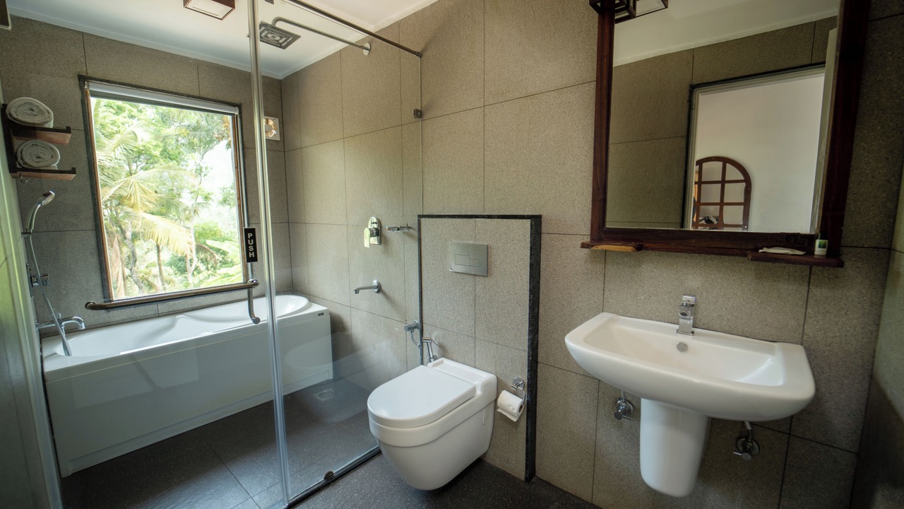 Photo of Bathroom in Pirmed