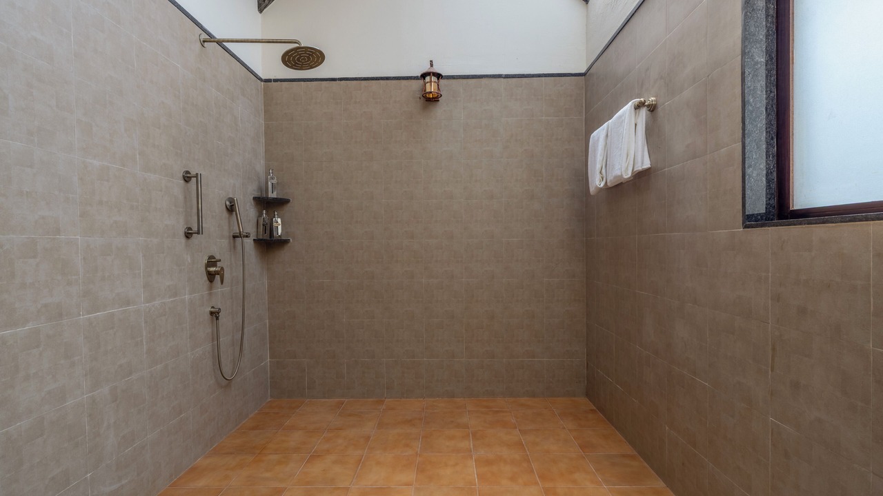 Photo of Bathroom in Hessarghatta