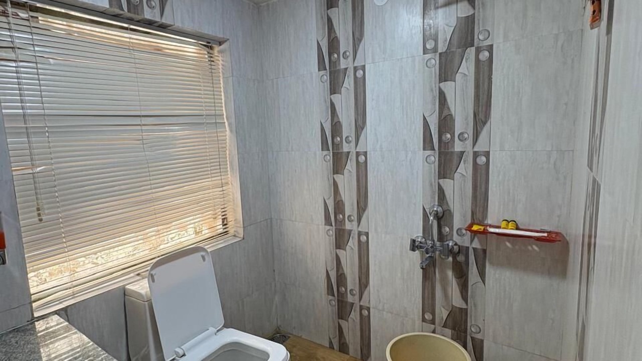 Photo of Bathroom in Thalayathimund