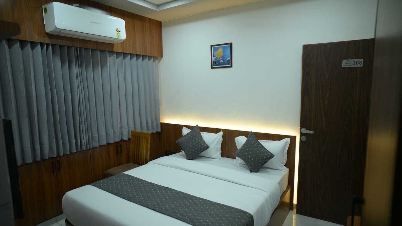 Photo of Bedroom in Palanpur