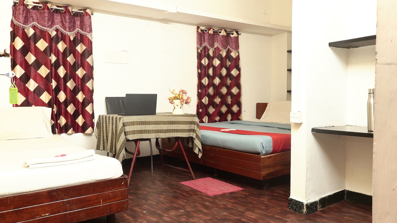 Photo of Bedroom in Salem