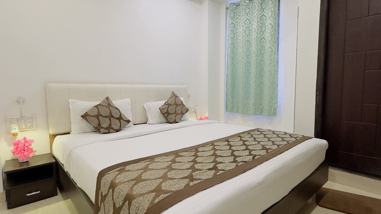 Photo of Bedroom in Lake Swaroop Sagar