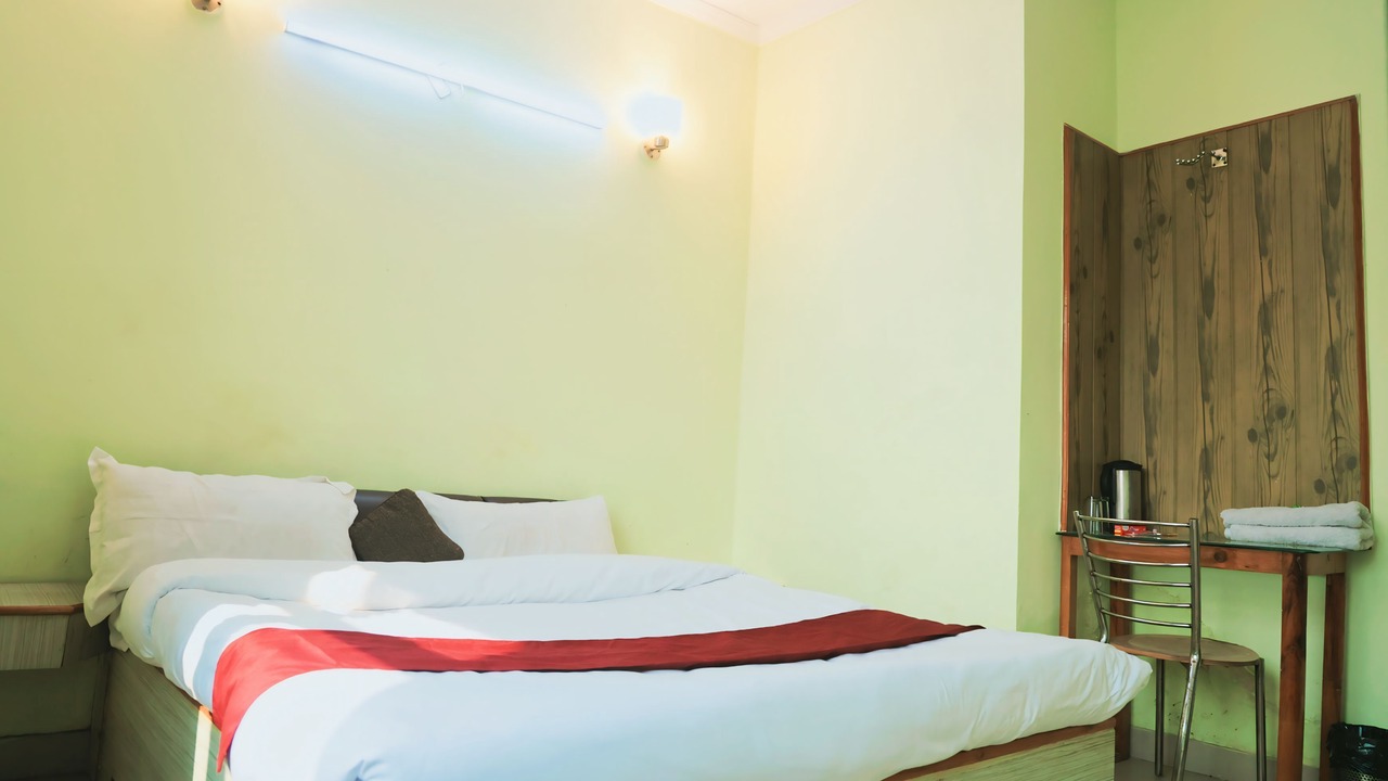 Photo of Bedroom in Mayapur