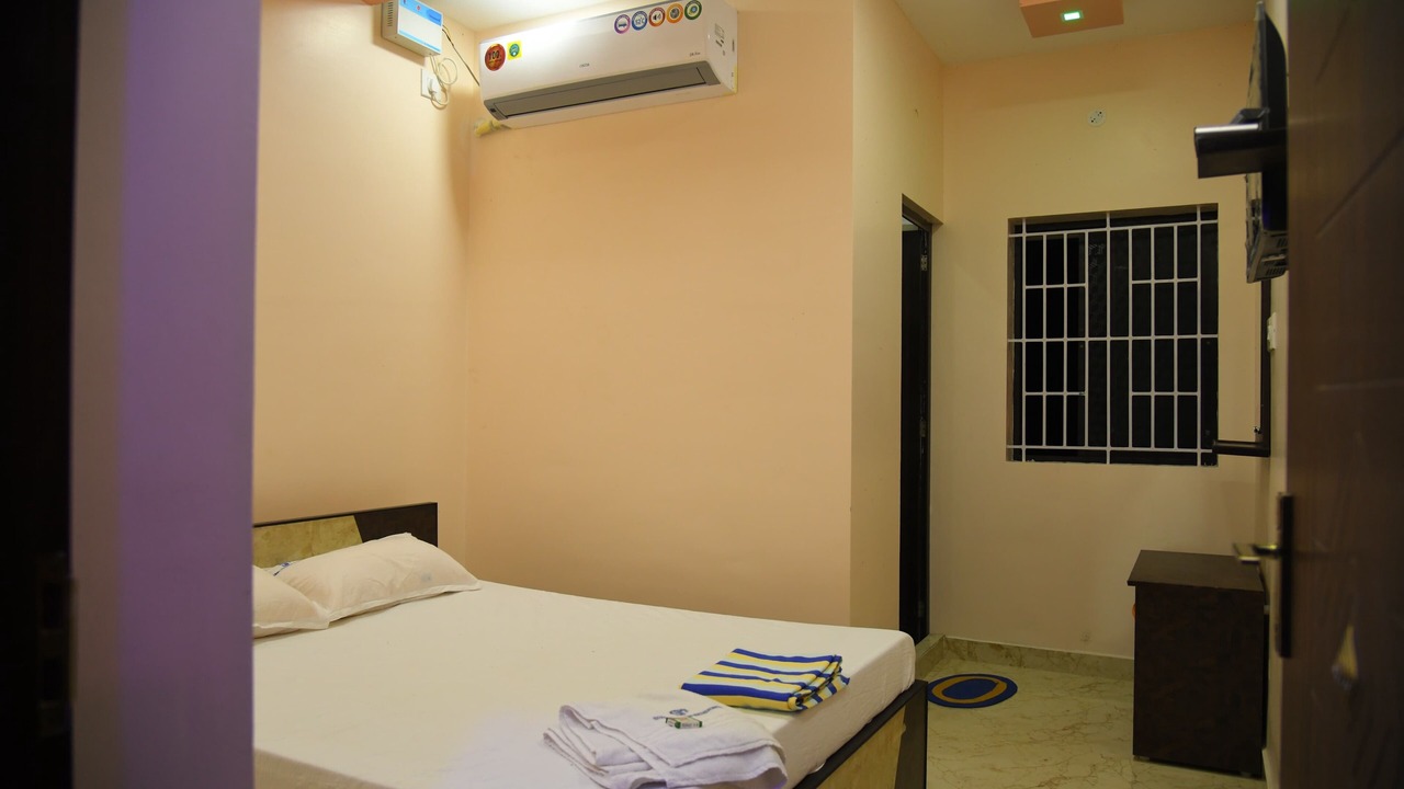 Photo of Bedroom in Tiruchengode