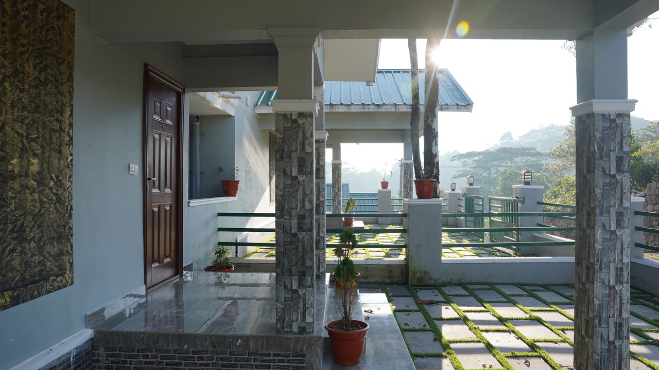 Photo of Patio Balcony in Vagamon